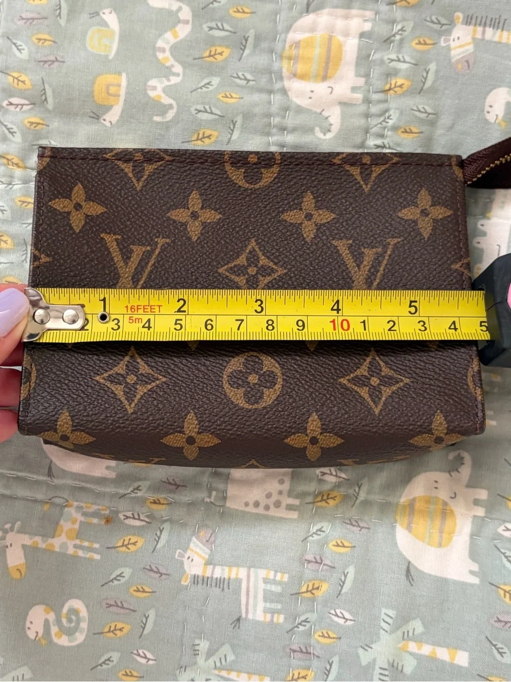 Louis Vuitton Toiletry 15 Cosmetic Pouch (PRICE FIRM)
